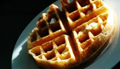 Frische Waffeln selbst gebacken Frische Waffeln selbst gebacken